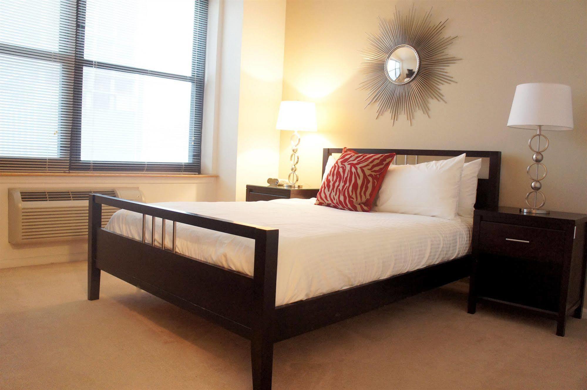 Appartement Furnished Quarters At Grove Pointe à Jersey City Extérieur photo