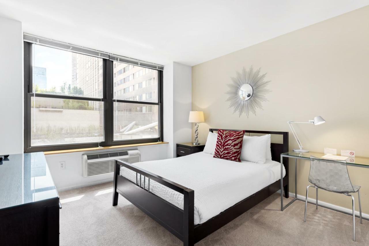 Appartement Furnished Quarters At Grove Pointe à Jersey City Extérieur photo
